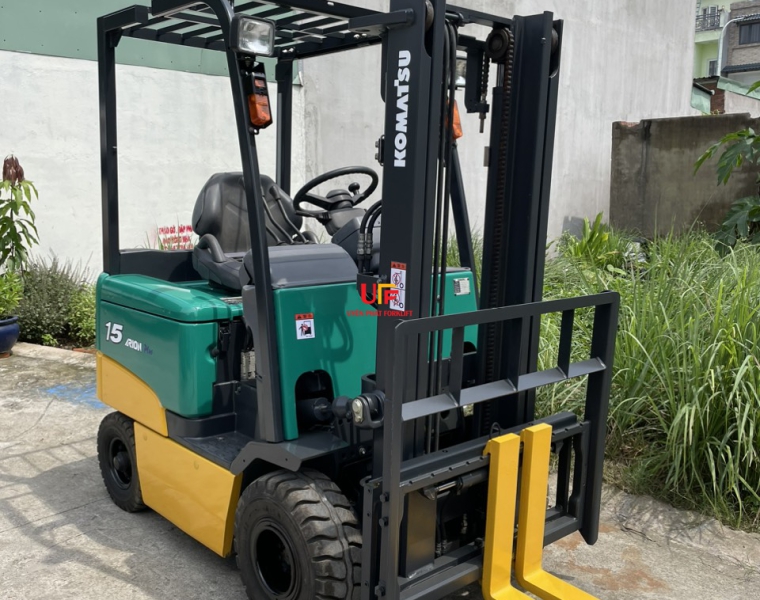 Xe nâng điện komatsu