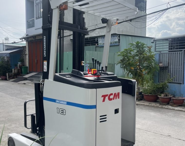 Xe nâng điện TCM UNICARRIERS