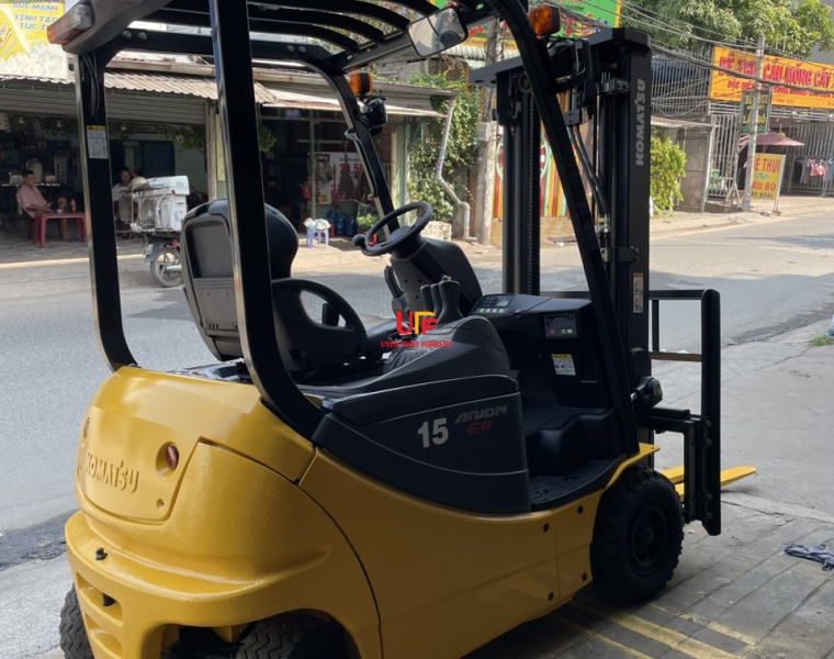 Xe Nâng Điện Komatsu FB15-12