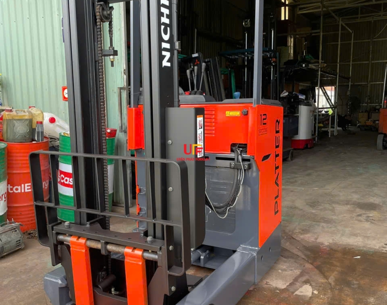 Xe Nâng Điện Nichiyu Đứng Lái
