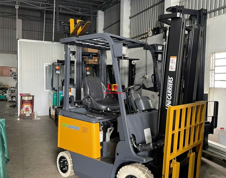 Xe Nâng Điện Ngồi Lái Unicarries 1.5 Tấn